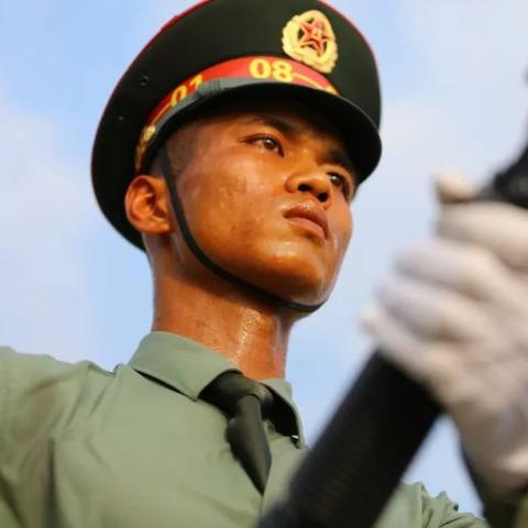 世界顶级阅兵仪式排名,世界阅兵大比拼