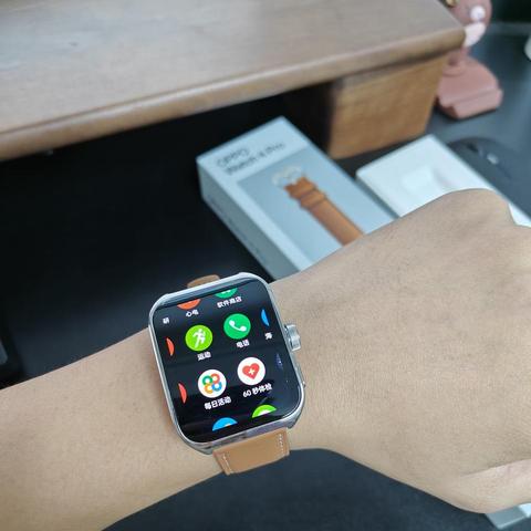 华为新品发布会揭秘科技创新成果与未来战略规划,展现全球雄心壮志。