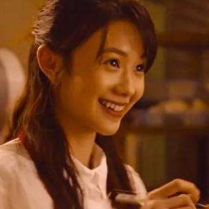 最新变装特效视频集结,时尚潮流灵感库