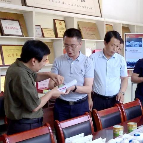 仓姓农民生活实录,探寻乡村生活的美好细节